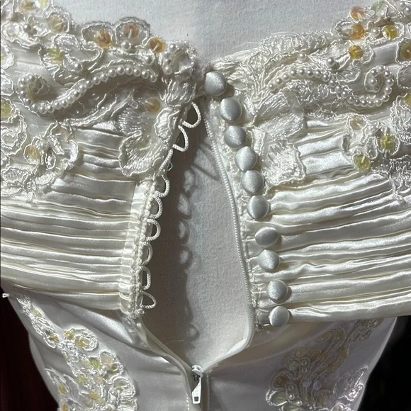 Mon Cheri White Sheath Wedding Gown with Flutter Sleeves with veil and train
